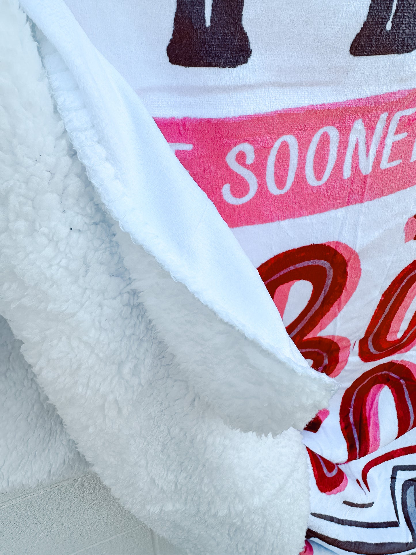 UNIV. of OK 2023: OU Storyboard Blanket 2023 (WHITE)