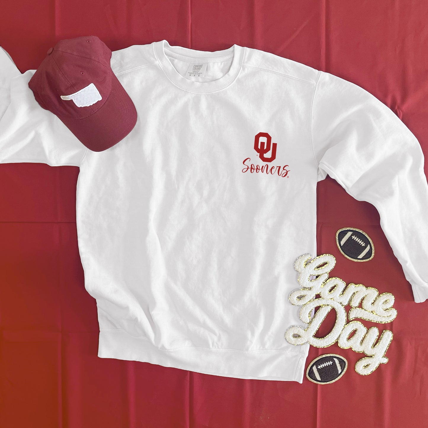 UNIV. OF OK 2025: Saturdays in Norman (SWEATSHIRT)