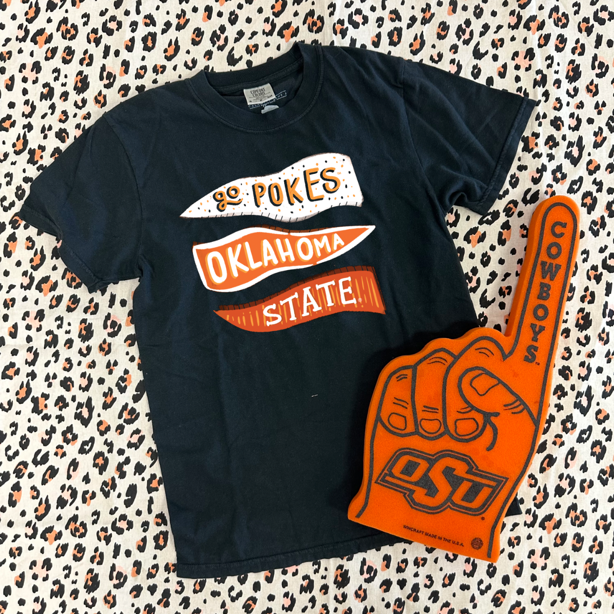 OK STATE 2024: Go Pokes Pennant (COMFORT COLORS SHORTSLEEVE)
