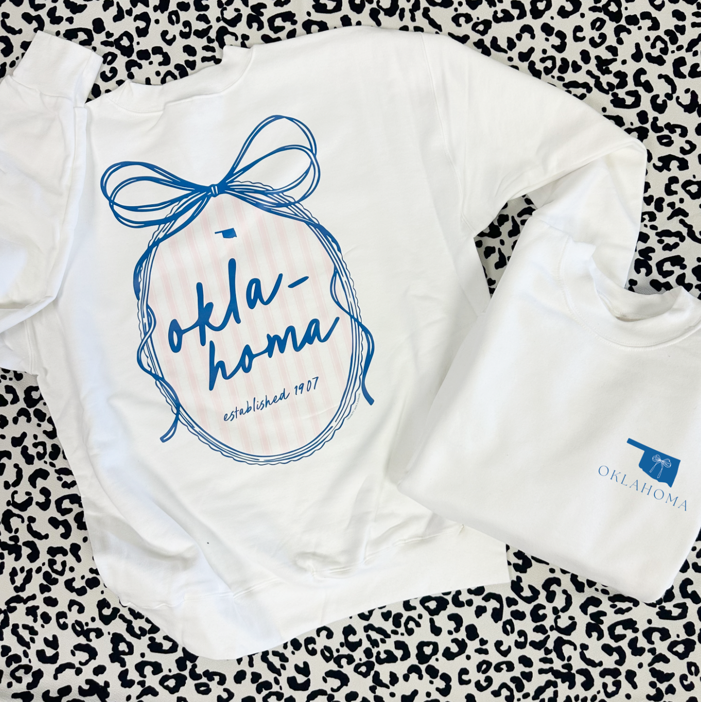 OKLAHOMA 2025: Oklahoma Coquette Bow Frame - COMFORT COLORS SWEATSHIRT