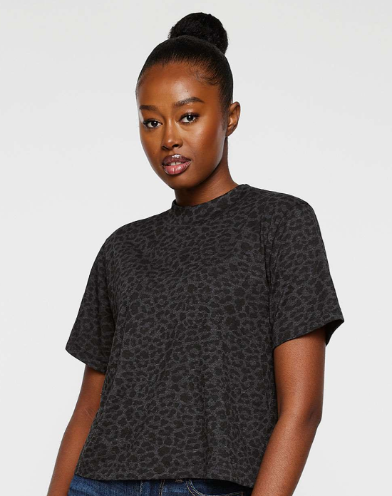 OSU 2025: OSU Logo "PISTOL PETE" Leopard Print (BOXY CROP TEE)