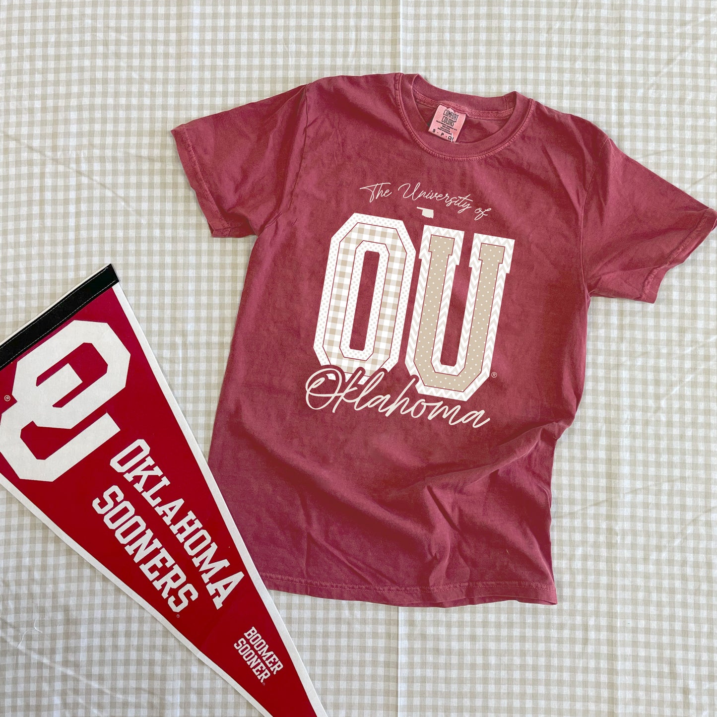 UNIV. OF OK 2025: OU Mixed Pattern Gingham & Chevron (COMFORT COLORS SHORTSLEEVE)