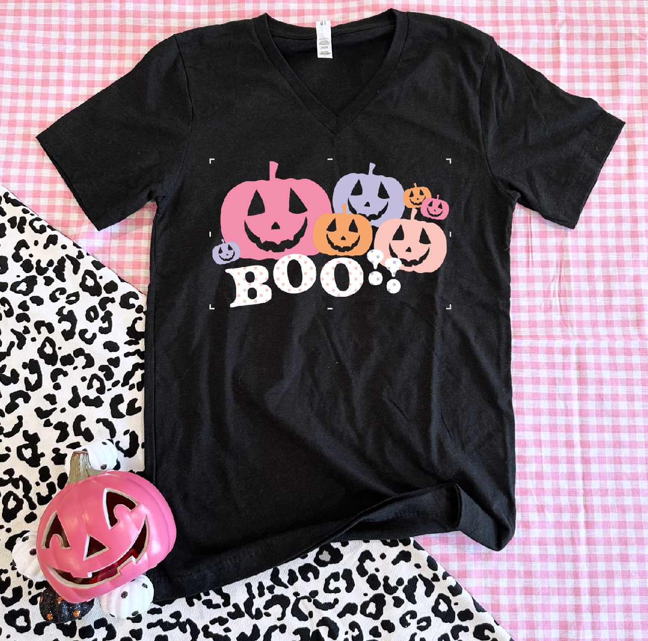 HALLOWEEN: BOO, Pastel Pumpkins - VNECK