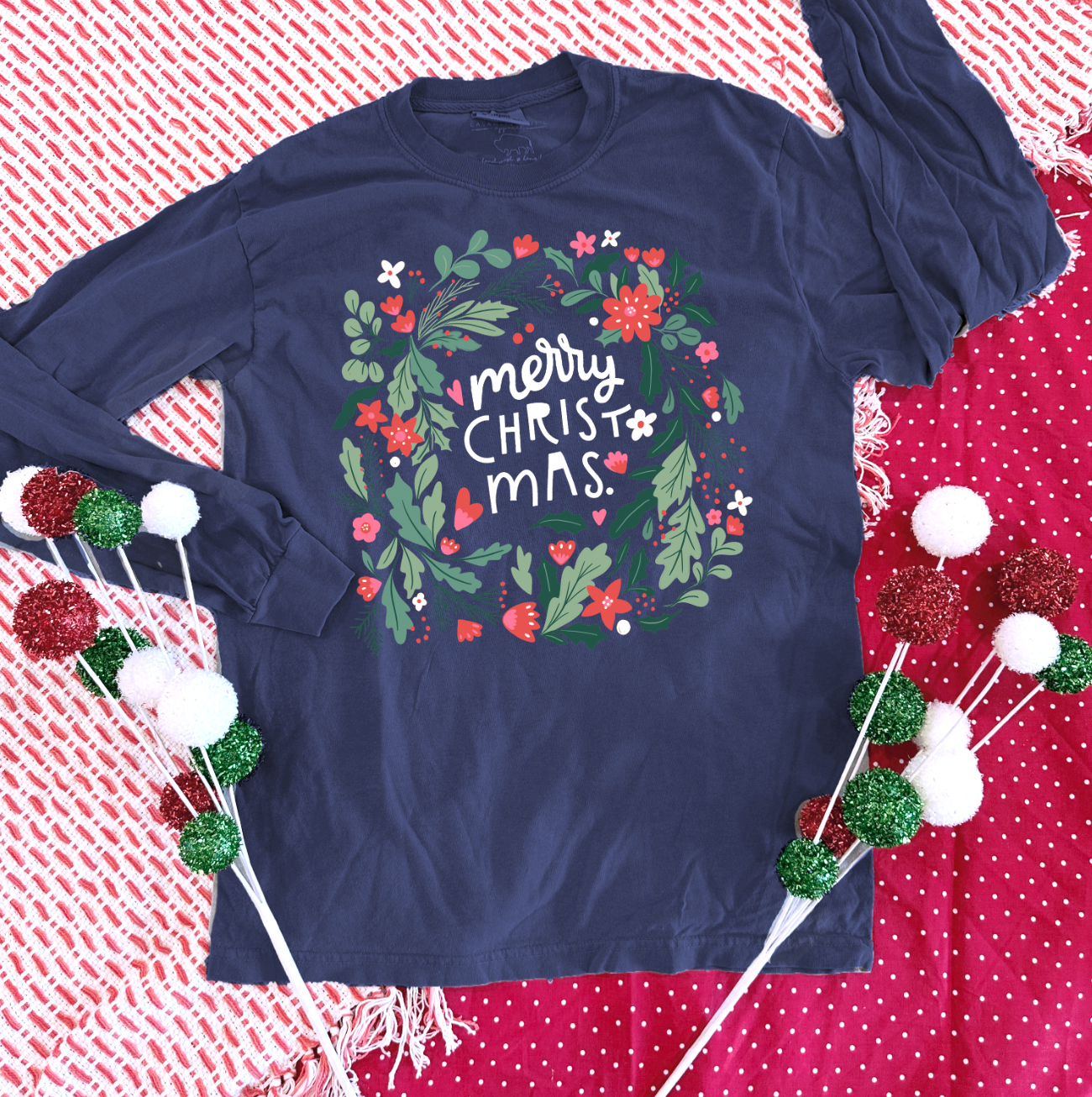 Merry Christmas Navy Wreath - LONGSLEEVE
