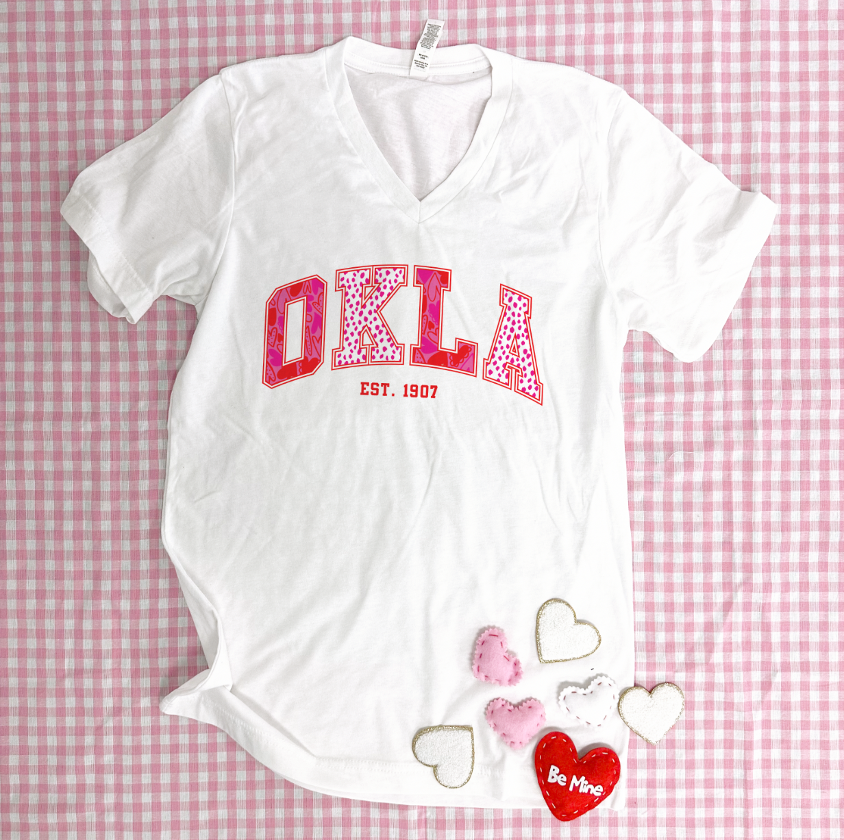 VALENTINES DAY 2024: OKLA Hearts & Confetti Pattern (VNECK)