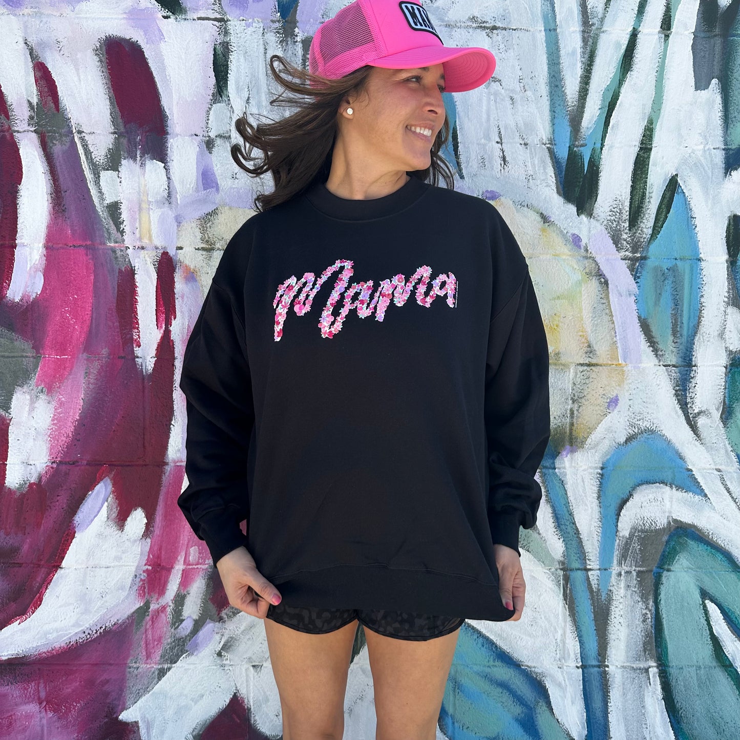 MOM LIFE 2023: Mama Floral Letters (SWEATSHIRT)