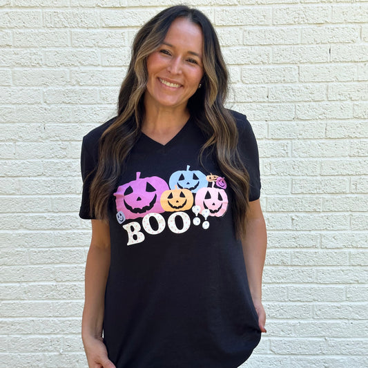 HALLOWEEN 2023: BOO, Pastel Pumpkins - VNECK