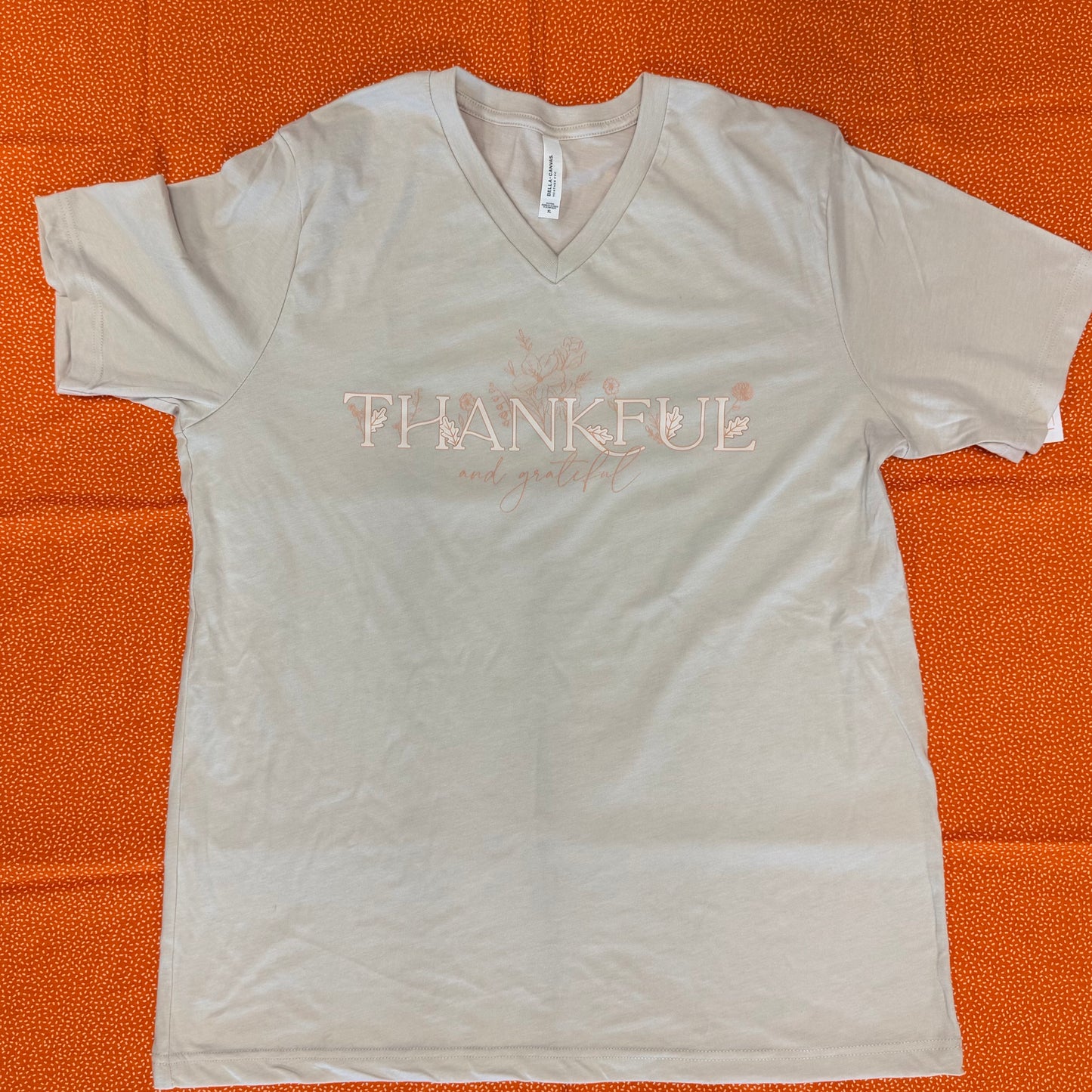 THANKSGIVING 2024: Thankful and Grateful Coquette (VNECK)