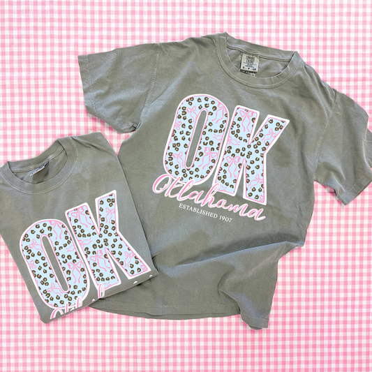 OKLAHOMA 2026: OK Chambray Leopard & Bows (COMFORT COLORS SHORTSLEEVE or LONGSLEEVE)