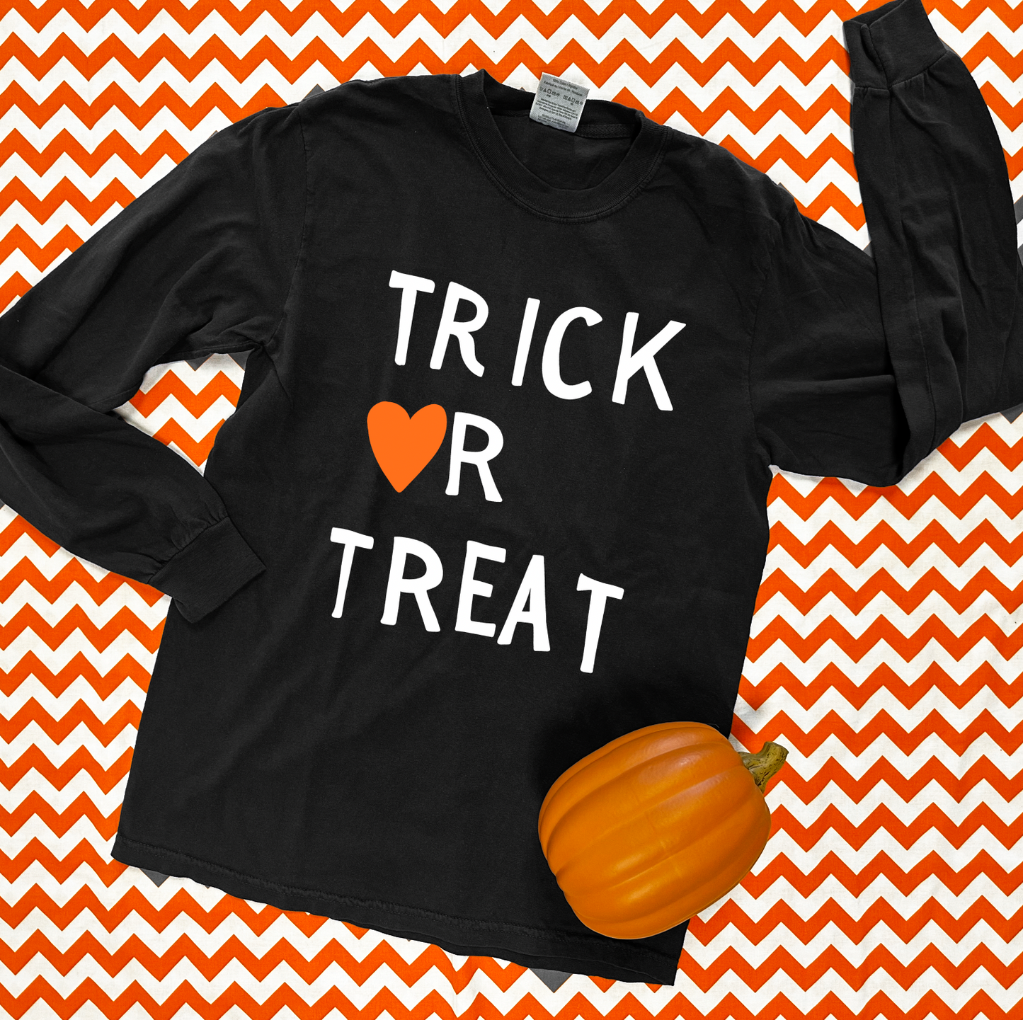 HALLOWEEN 2025: Trick or Treat Heart (COMFORT COLORS LONGSLEEVE)