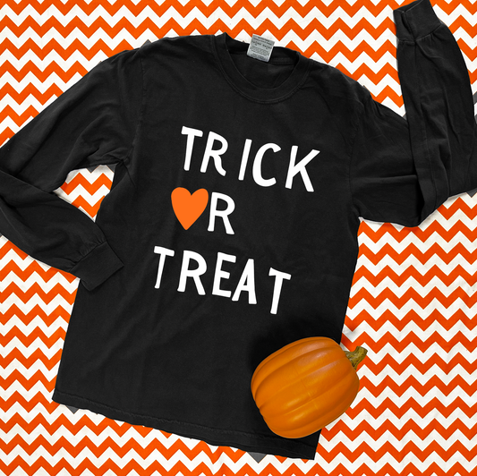 HALLOWEEN 2025: Trick or Treat Heart (COMFORT COLORS LONGSLEEVE)
