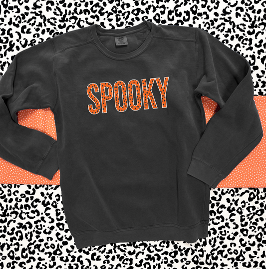 HALLOWEEN 2025: SPOOKY Messy Dots (COMFORT COLORS SWEATSHIRT)