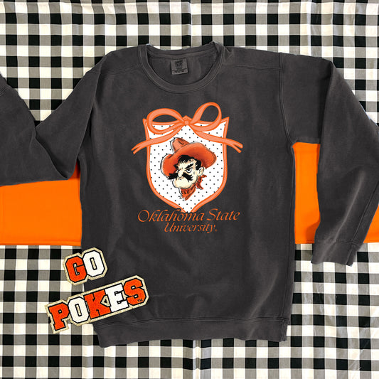 OK STATE 2025: Polkadot Crest & Pistol Pete (COMFORT COLORS SWEATSHIRT)