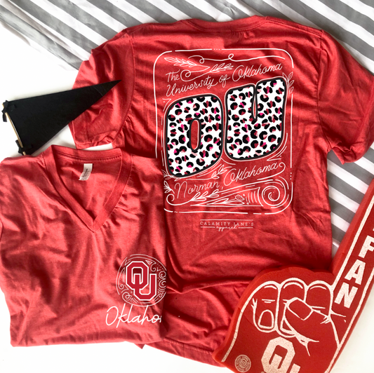 UNIV. OF OK 2022: OU Leopard Chalk Art (VNECK or CREW NECK)